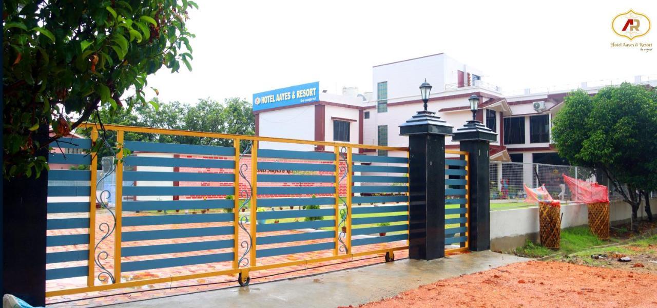 Hotel Aayes And Resort Shanti Niketan Luaran gambar