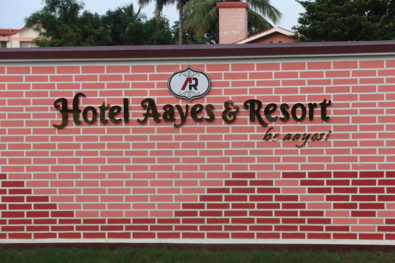 Hotel Aayes And Resort Shanti Niketan Luaran gambar